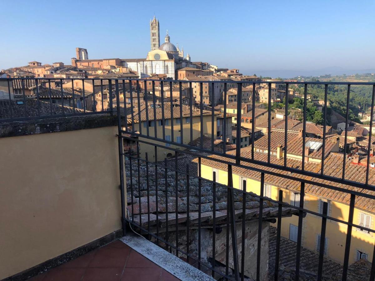 Appartamento La Terrazza sul Duomo Siena Esterno foto